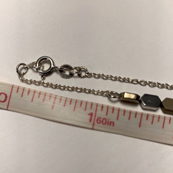 Multi-tone stationary silver necklace - Picture 3 of 8